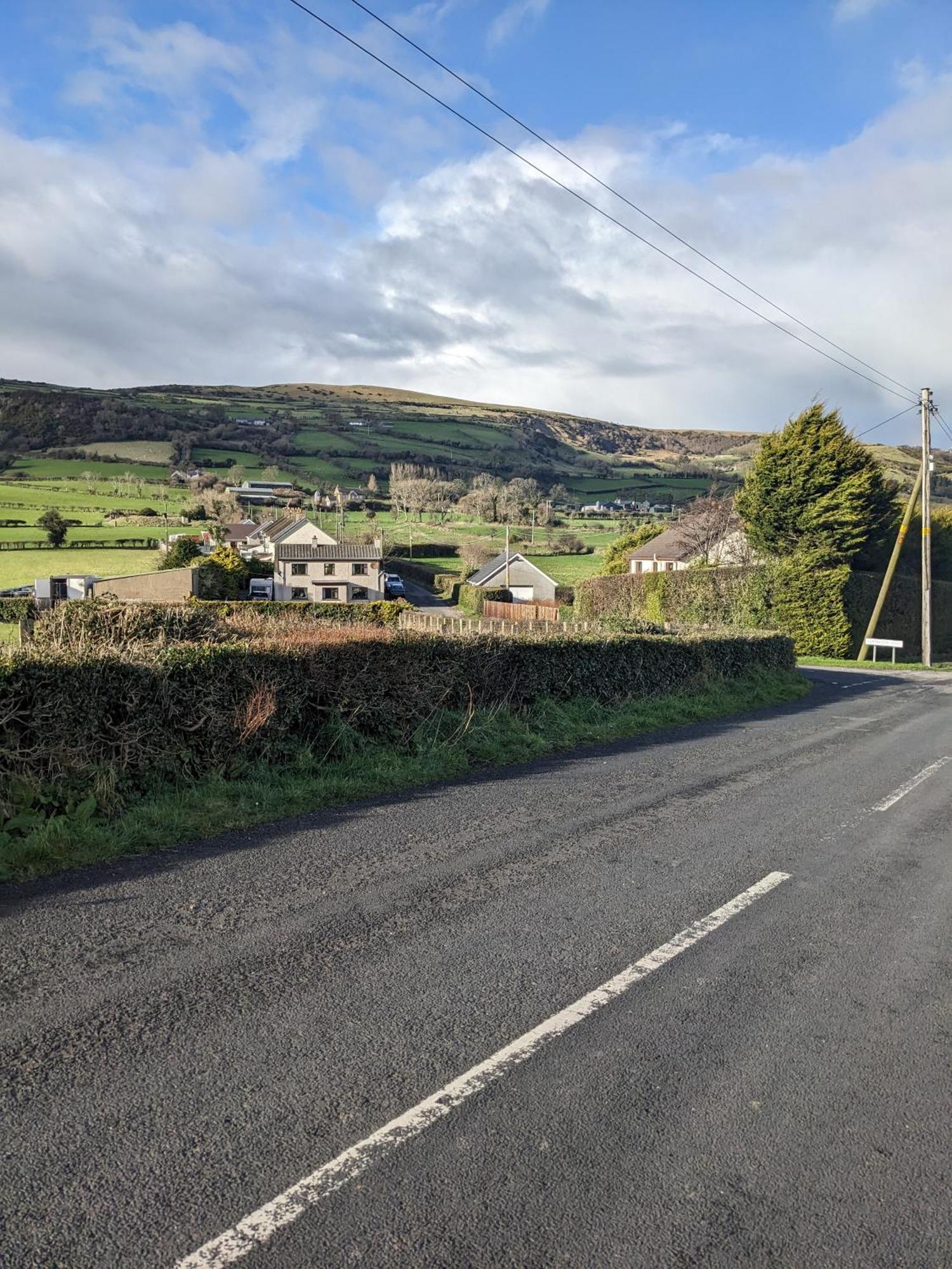 Cosy Cottage With Sea & Mountain Views Carnlough Esterno foto